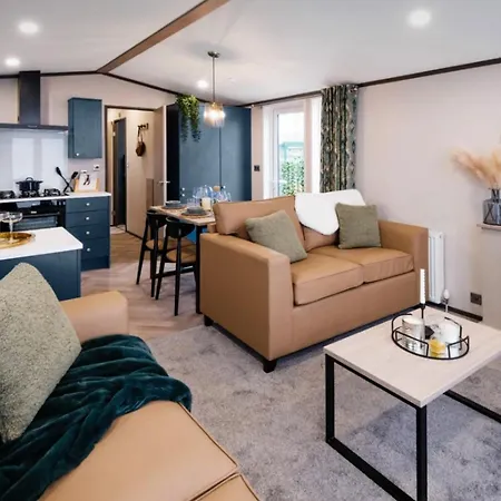 Green Meadows Country Park