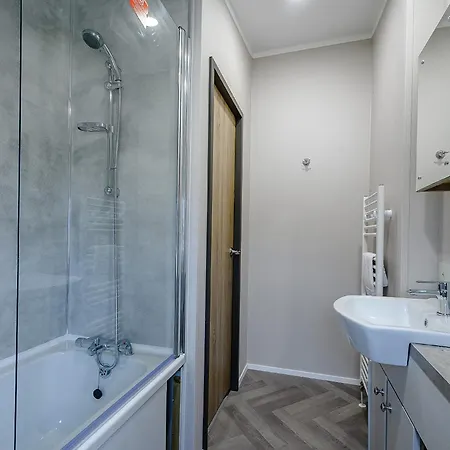 Green Meadows Country Park *