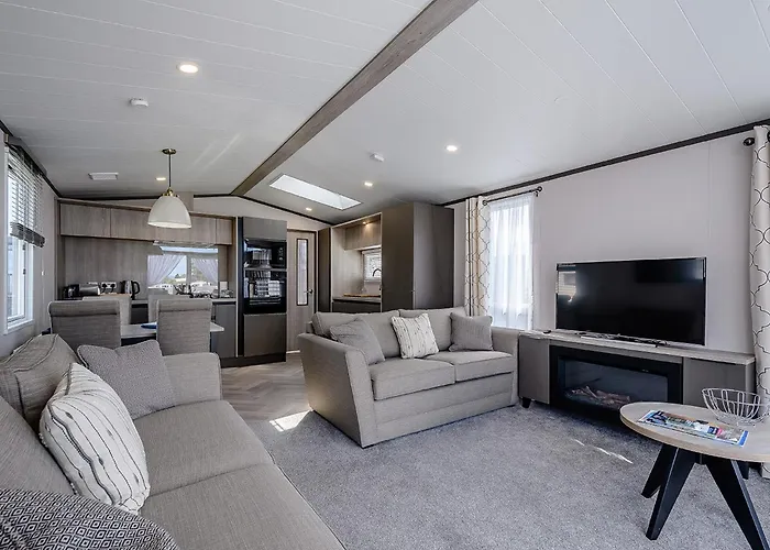 Green Meadows Country Park *