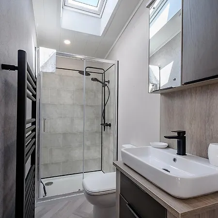 Green Meadows Country Park Aldeamento Turístico *