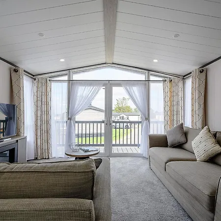 Green Meadows Country Park